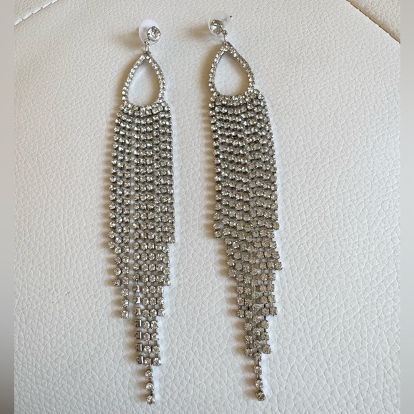 Tassel Long Chandelier Statement Earrings Silver Rhinestones bridal wedding New - Picture 3 of 5